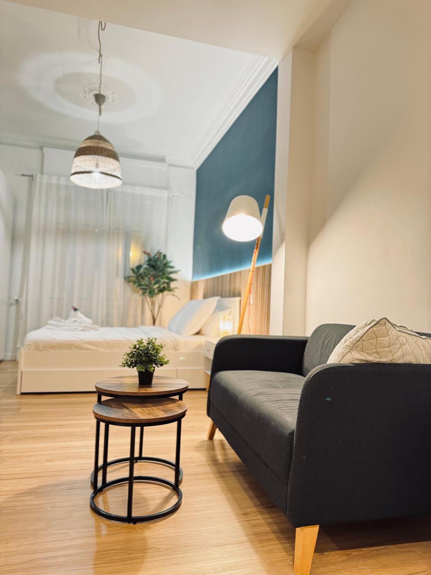 Sunshine Getaway - Stylish Studio In The Heart Of Nisa Exterior foto