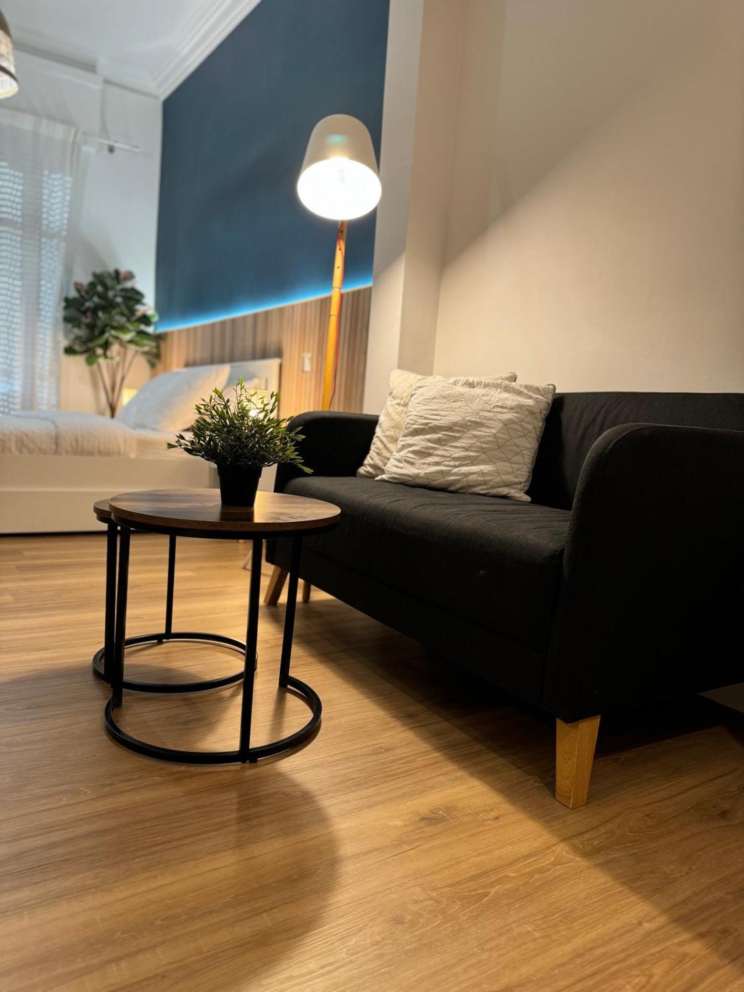 Sunshine Getaway - Stylish Studio In The Heart Of Nisa Exterior foto