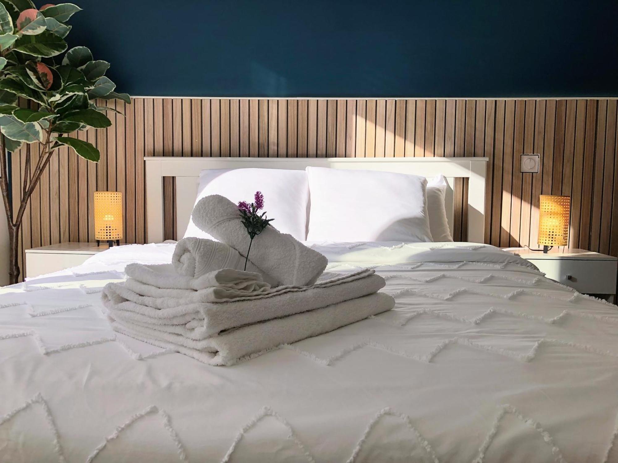 Sunshine Getaway - Stylish Studio In The Heart Of Nisa Exterior foto
